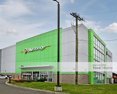 Storage Units for Rent available at 104 US-46, Lodi, NJ 07644