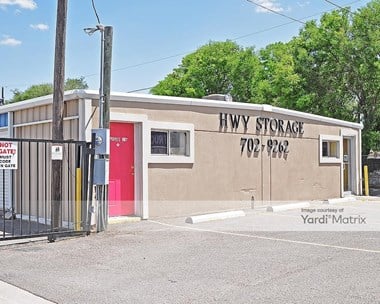 Storage Units for Rent available at 4002 North Cage Blvd, Pharr, TX 78577 - Photo Gallery 1