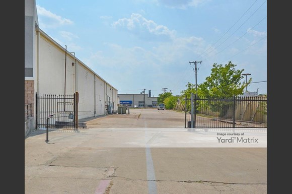 Irving Self Storage 555 West Airport Fwy Irving Rentcafe