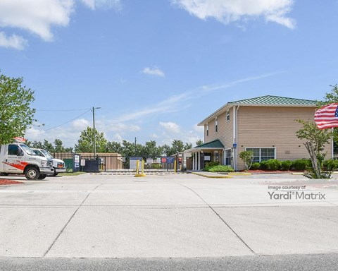 Storage Units for Rent available at 3000 Mulford Road, Mulberry, FL 33860