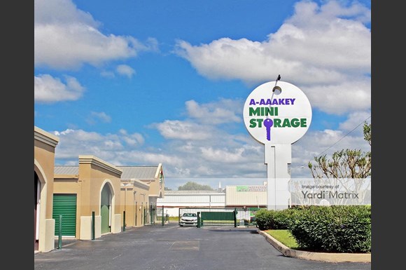 A Aaa Key Mini Storage 1500 East Busch Blvd Tampa Rentcafe