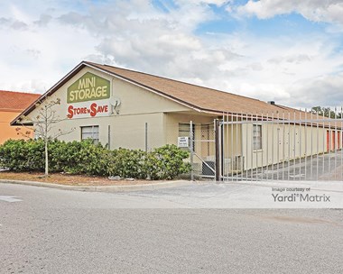 Storage Units for Rent available at 7140 Ridge Road, Port Richey, FL 34668 Photo Gallery 1
