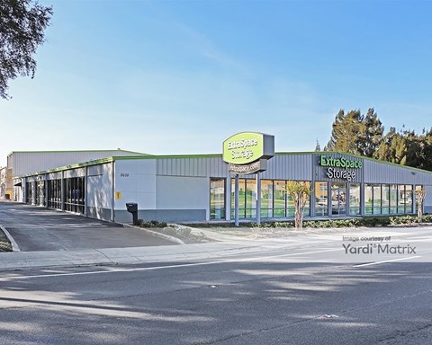 Storage Units for Rent available at 8610 66Th Street North, Pinellas Park, FL 33782