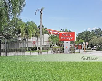 Storage Units for Rent available at 3700 South University Drive, Davie, FL 33328