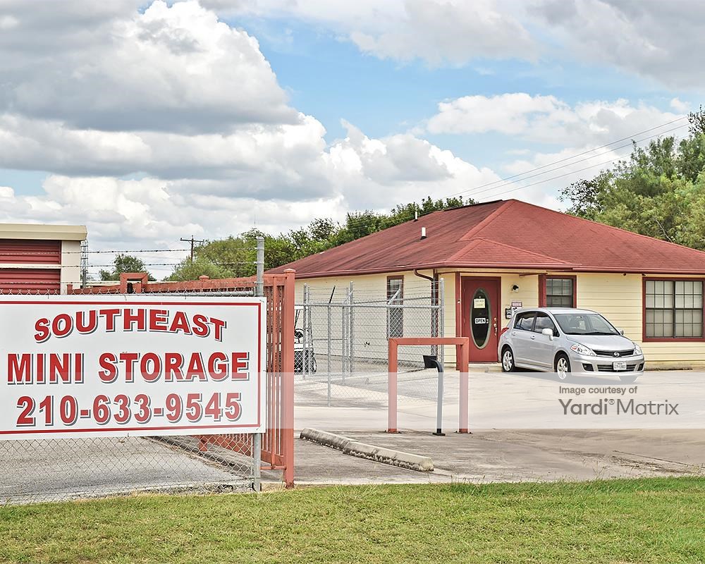 Indian Blanket Loft Tiny House Rustic Tiny Houses For Sale Tiny House Swoon