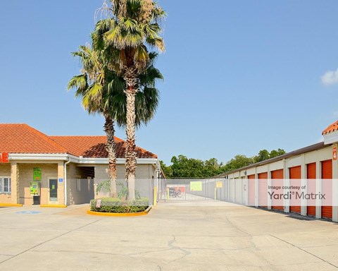Storage Units for Rent available at 6550 Forest City Road, Orlando, FL 32810