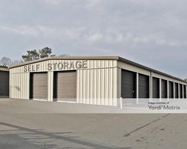 Storage Units for Rent available at 4528 Hillsborough Road, Durham, NC 27705 Photo Gallery 1