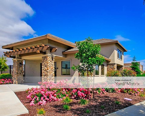 Storage Units for Rent available at 6500 Cameron Blvd, Gilroy, CA 95020
