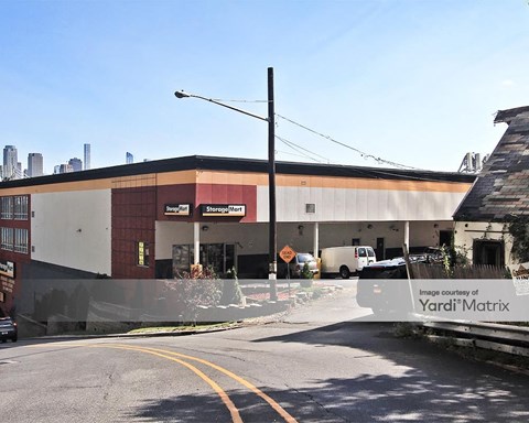 Storage Units for Rent available at 6700 River Road, West New York, NJ 07093