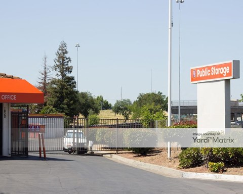 Storage Units for Rent available at 1820 Frienza Avenue, Sacramento, CA 95815