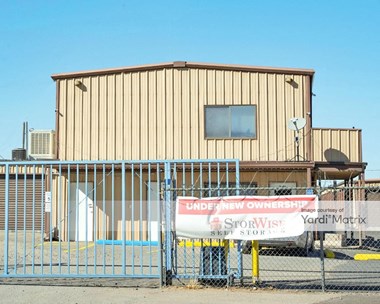 Storage Units for Rent available at 3901 Ervien Lane SW, Albuquerque, NM 87121 Photo Gallery 1
