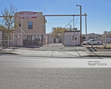 Storage Units for Rent available at 5604 Carmel Avenue NE, Albuquerque, NM 87113 Photo Gallery 1