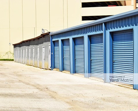 Storage Units for Rent available at 1514 Thousand Oaks Drive, San Antonio, TX 78232