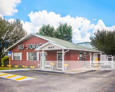 Storage Units for Rent available at 1065 Blanding Blvd, Orange Park, FL 32065 Photo Gallery 1