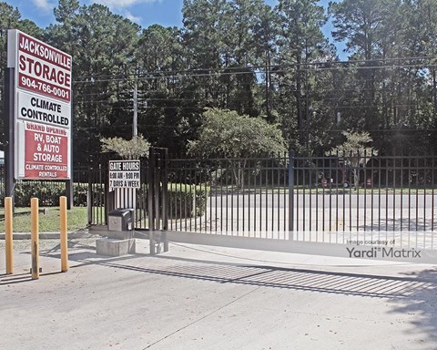 Storage Units for Rent available at 10874 Lem Turner Road, Jacksonville, FL 32218
