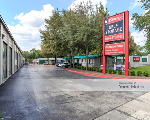 Storage Units for Rent available at 5509 Shad Road, Jacksonville, FL 32257