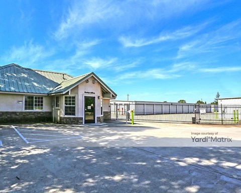 Storage Units for Rent available at 8740 Calvine Road, Sacramento, CA 95828