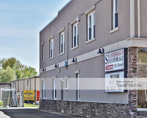 Storage Units for Rent available at 17 Hamburg Turnpike, Riverdale, NJ 07457