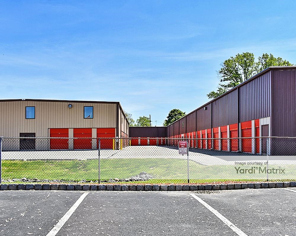 Riverdale Self Storage 17 Hamburg Turnpike Riverdale Rentcafe