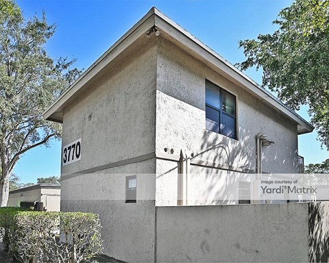 Storage Units for Rent available at 3770 Lantana Road, Lantana, FL 33462