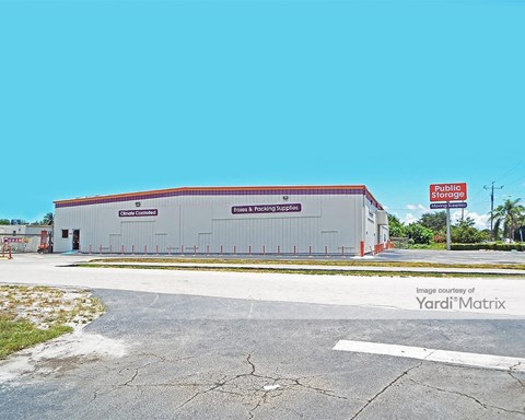 Storage Units for Rent available at 2701 Lake Worth Road, Lake Worth, FL 33461