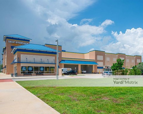 Storage Units for Rent available at 2909 South Military Trail, West Palm Beach, FL 33415