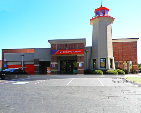 Storage Units for Rent available at 2300 Holcomb Bridge Road, Roswell, GA 30076