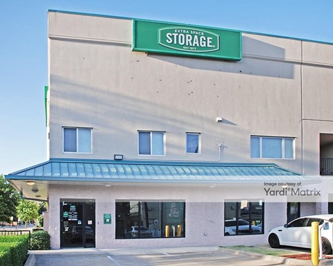 Storage Units for Rent available at 4920 Mckinney Avenue, Dallas, TX 75205