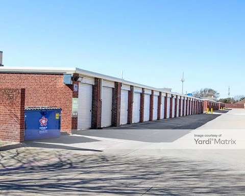 Storage Units for Rent available at 3405 Coit Road, Plano, TX 75093