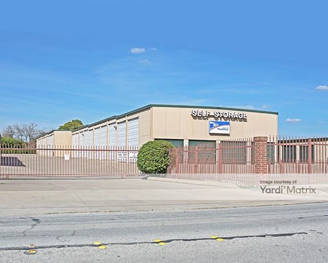 Storage Units for Rent available at 6707 Rufe Snow Drive, Watauga, TX 76148