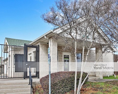 Storage Units for Rent available at 2905 Crystal Springs, Bedford, TX 76021