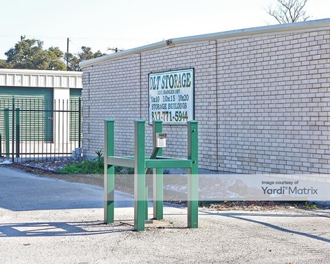 Storage Units for Rent available at 1211 Ranger Hwy, Weatherford, TX 76086