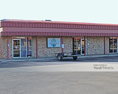 Storage Units for Rent available at 2304 West Park Row Drive, Pantego, TX 76013 Photo Gallery 1