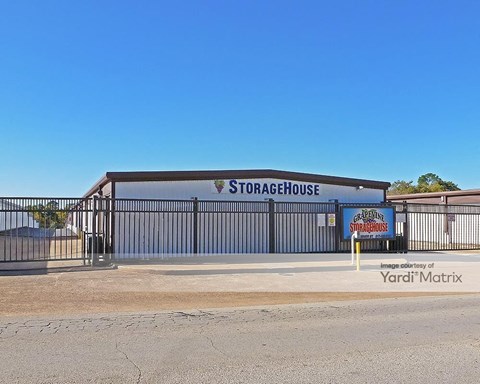 Storage Units for Rent available at 401 North Scribner Street, Grapevine, TX 76051