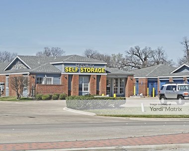 Storage Units for Rent available at 2600 South Hulen Street, Fort Worth, TX 76109 Photo Gallery 1