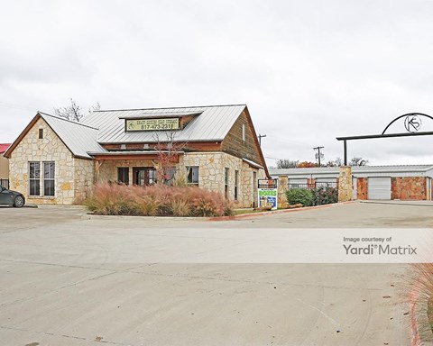 Storage Units for Rent available at 100 Newt Patterson Road, Mansfield, TX 76063