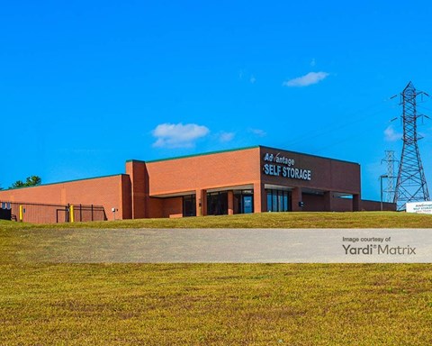 Storage Units for Rent available at 7700 Advantage Storage Drive, Chester, VA 23821