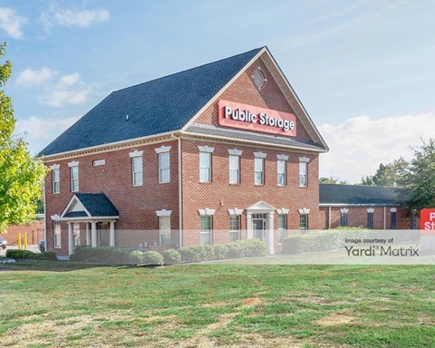 Storage Units for Rent available at 1350 West Hundred Road, Chester, VA 23836