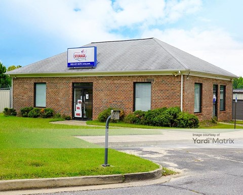 Storage Units for Rent available at 2303 Oak Lake Blvd, Midlothian, VA 23112