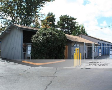 Storage Units for Rent available at 14735 SE 82Nd Drive, Clackamas, OR 97015