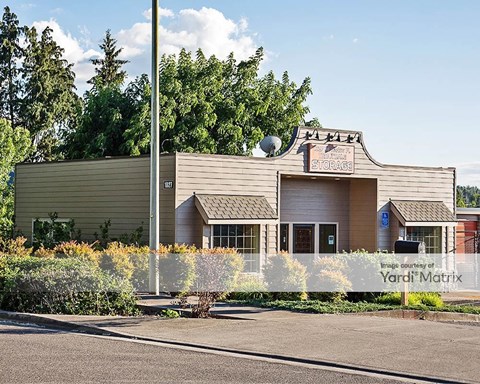 Storage Units for Rent available at 1027 NE Harlow Road, Troutdale, OR 97060