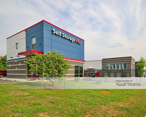 Storage Units for Rent available at 10560 Red Run Blvd, Owings Mills, MD 21117