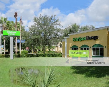 Storage Units for Rent available at 3265 University Pkwy, Sarasota, FL 34243 Photo Gallery 1