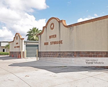 Storage Units for Rent available at 36 Sam Perl Blvd, Brownsville, TX 78520 Photo Gallery 1