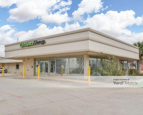 Storage Units for Rent available at 2300 Broadway Street, San Antonio, TX 78215