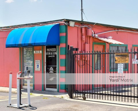 Storage Units for Rent available at 9415 North Interstate 35, San Antonio, TX 78233