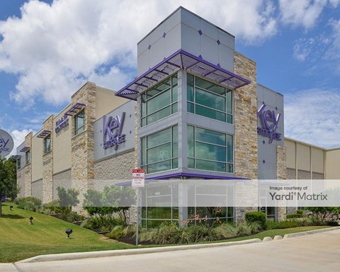 Storage Units for Rent available at 11603 Huebner Road, San Antonio, TX 78230