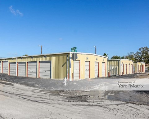 Storage Units for Rent available at 1000 Tabernacle Street, Seguin, TX 78155