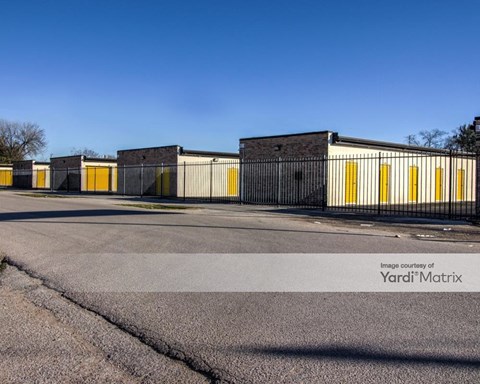 Storage Units for Rent available at 6117 Edgemoor Drive, Houston, TX 77081