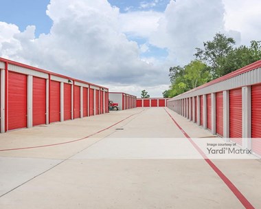 Storage Units for Rent available at 3139 Spring Cypress Road, Spring, TX 77388 Photo Gallery 1